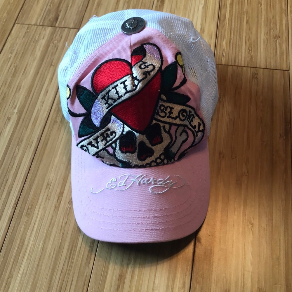 Ed Hardy Pink & White LoveKills Slowly Trucker Hat